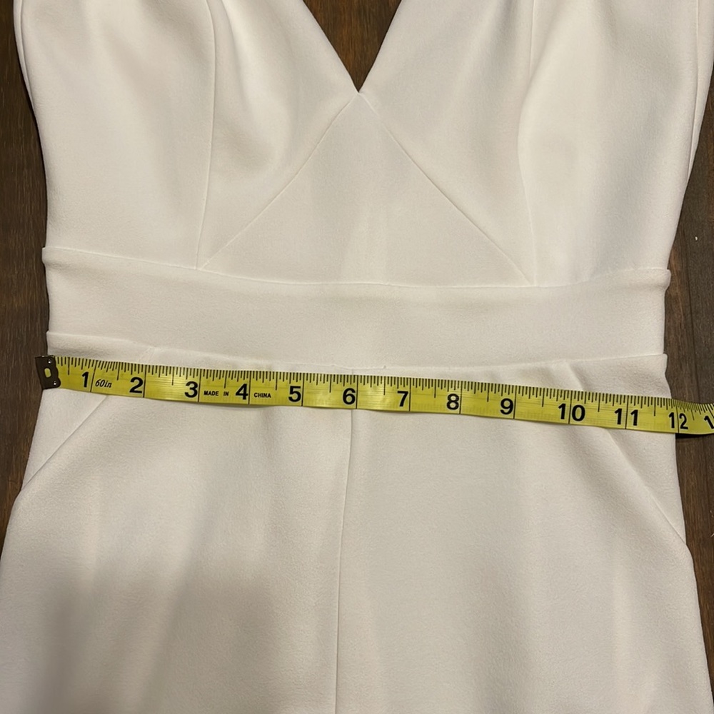 Cute white romper - Picture 6 of 7